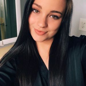 Meet your Posher, Savannah